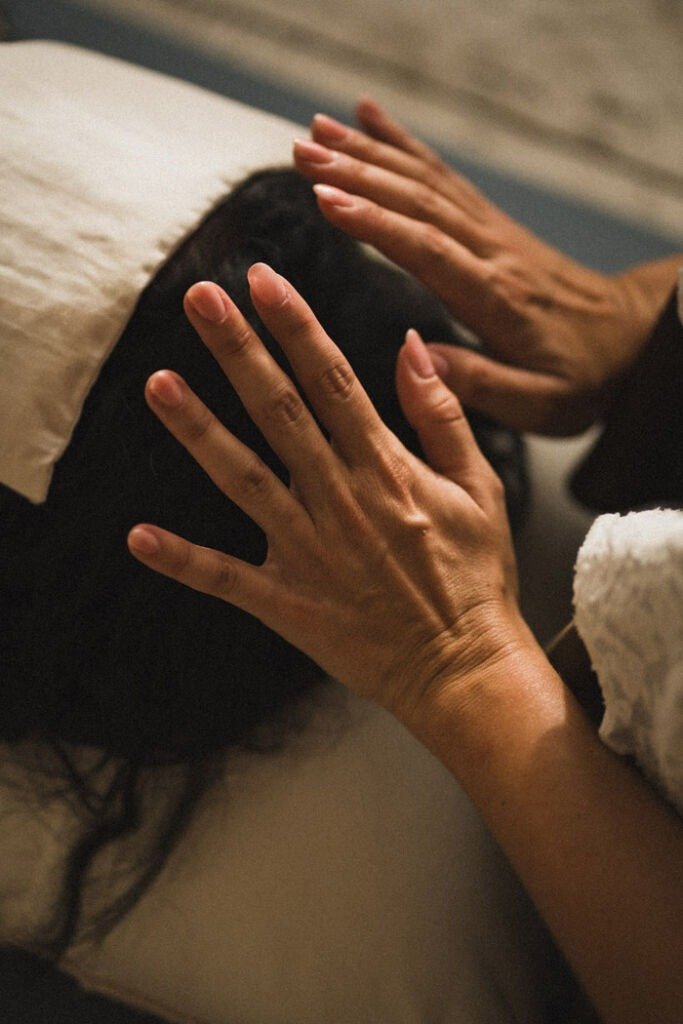 hands energy healing